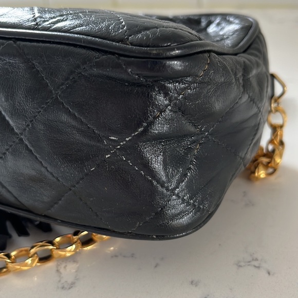 CHANEL Vintage Mini Black Lambskin Camera Bag - Picture 12 of 17